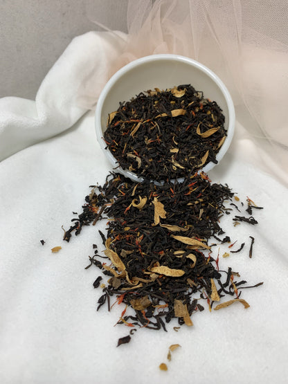 Phial of Blossoms - Falling Leaf Tea