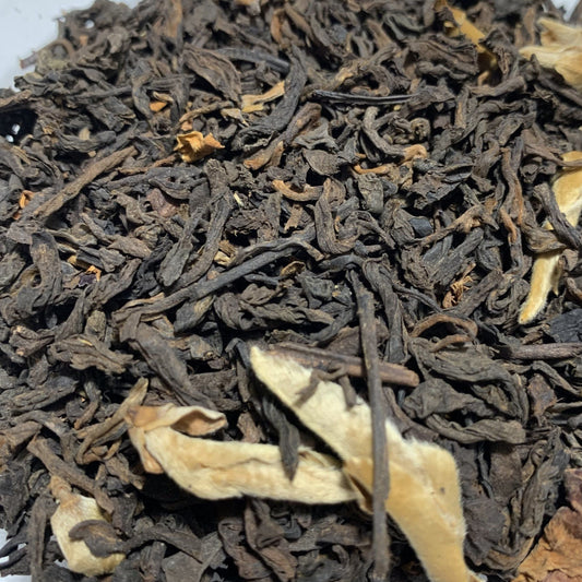 White Chocolate Pu’erh - Falling Leaf Tea